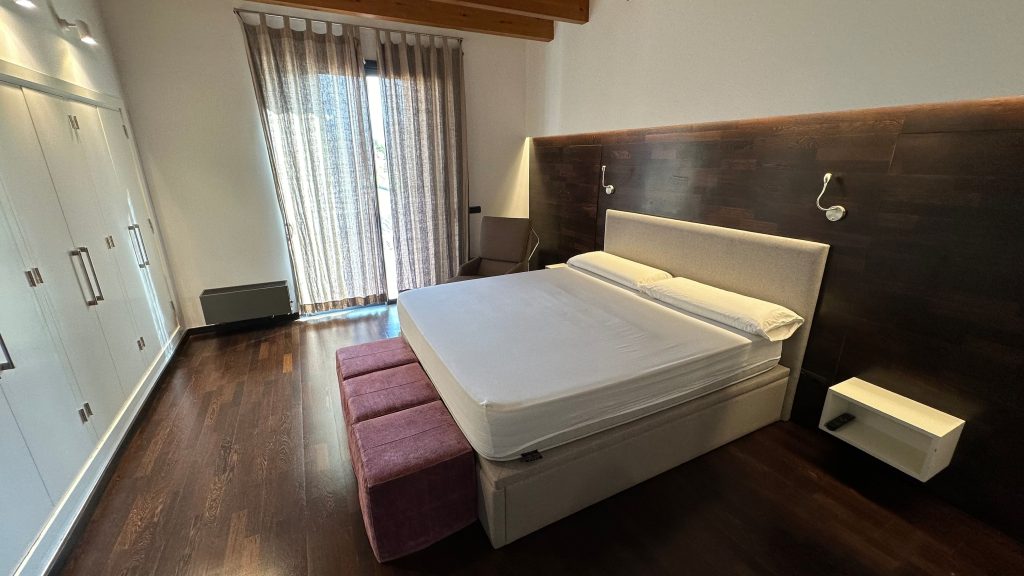 56_interior sa vinya hab4